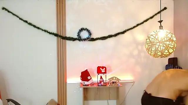 Reiko_85_'s cam snapshot