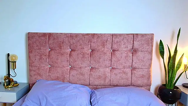 Ares_Alpha's cam snapshot