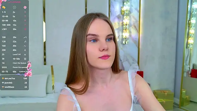 Lili_Lohan's cam snapshot