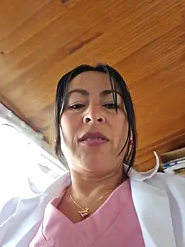 JustSamantha_'s cam snapshot