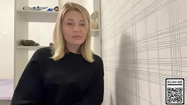 Blondie_xoxoxo's cam snapshot