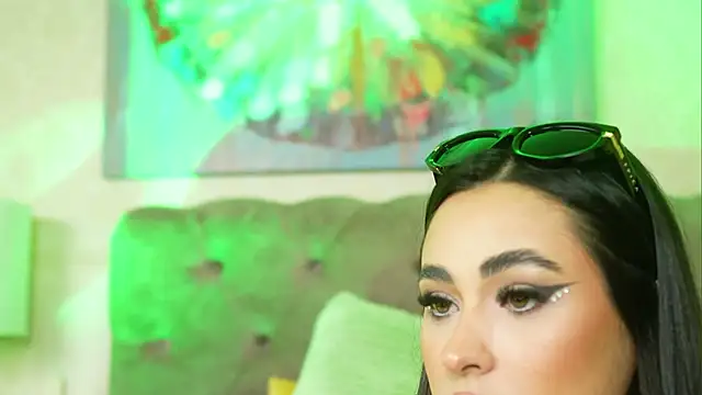 Pretty_Lia_'s cam snapshot