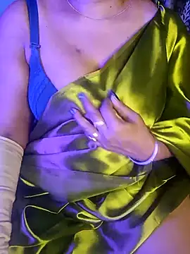 monaa-darling's cam snapshot