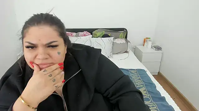 EvvaBBW's cam snapshot