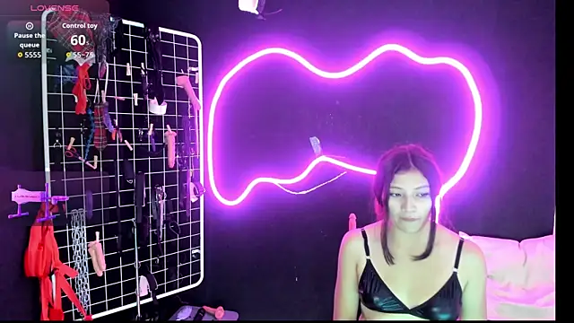 Mistress_Megan_BDSM's cam snapshot