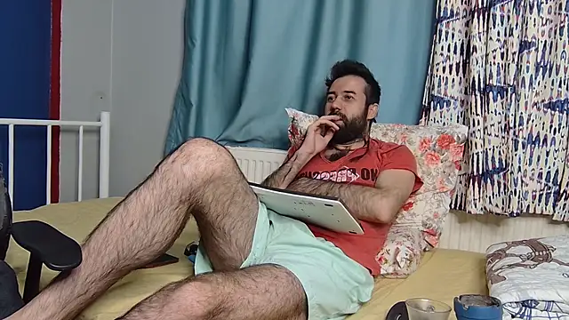 hairybearcb's cam snapshot