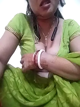 poojashine's cam snapshot