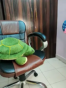 santurmom's cam snapshot