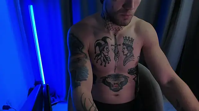 Huntall77's cam snapshot