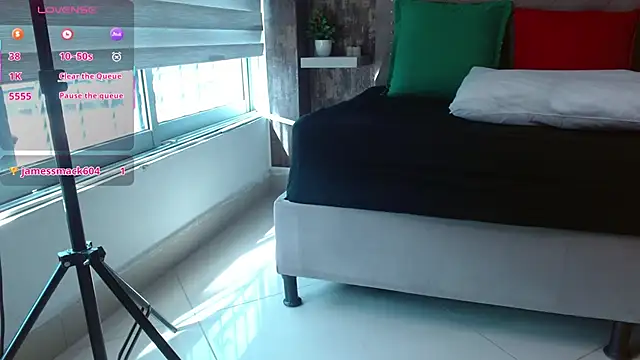 daphne_walton's cam snapshot