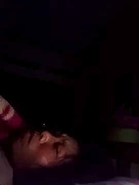 bella-la's cam snapshot