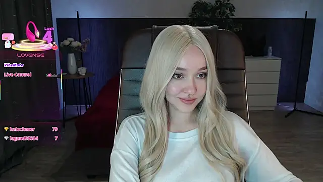 Sexy_Alexia69's cam snapshot