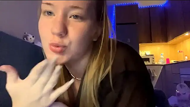 PandaFluff's cam snapshot