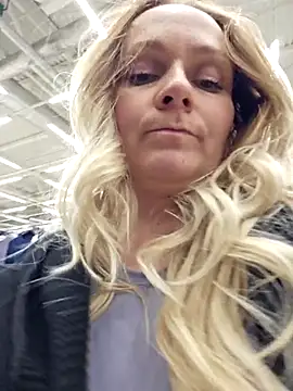 Bondgirl_013 live sex cam