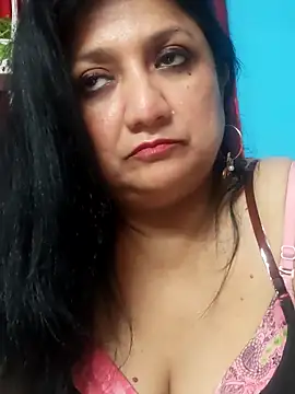 horny_lizia's cam snapshot