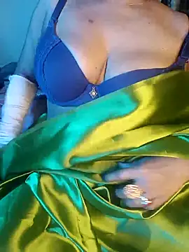 monaa-darling's cam snapshot