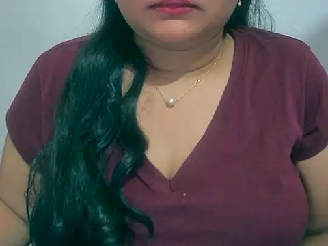 Saniya_K's cam snapshot