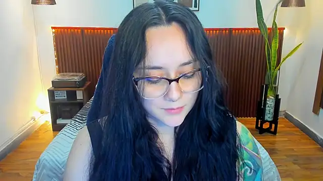 KatherineBond's cam snapshot