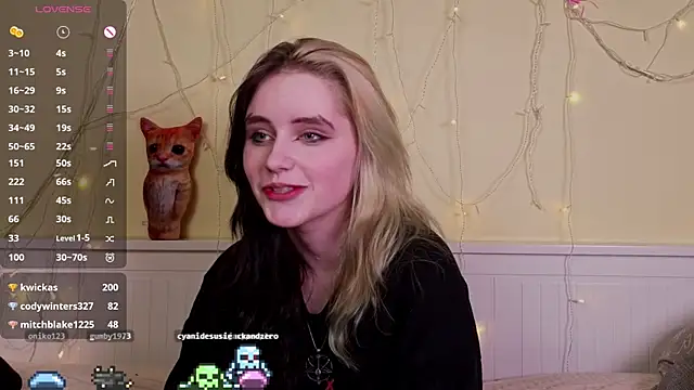 PortiaHedge's cam snapshot