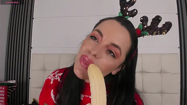 IsisNoir's cam snapshot