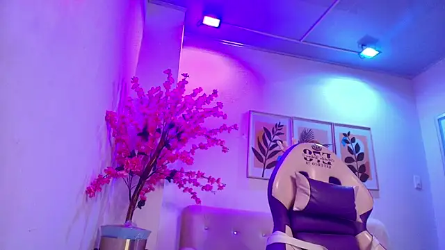 Anie_johnson's cam snapshot