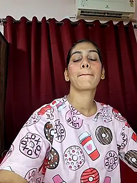 Garima_G's cam snapshot