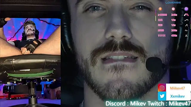 Mikev live sex cam