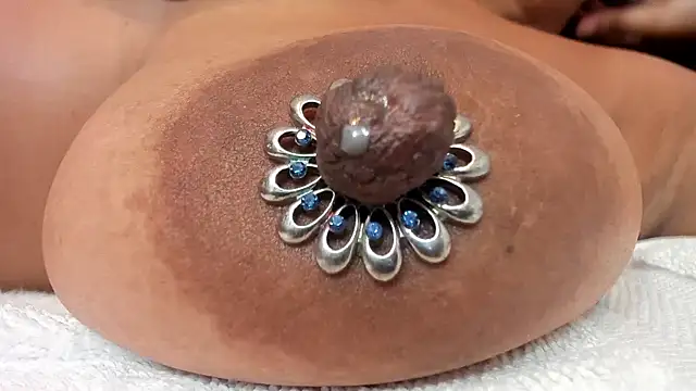 zara_lopez's cam snapshot