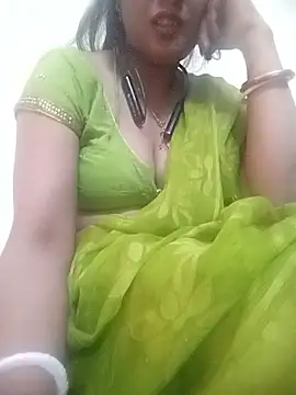 poojashine's cam snapshot