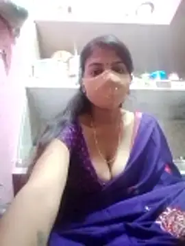 seexxypooja's cam snapshot