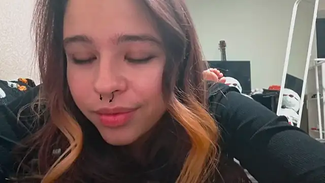 AwnyGrub's cam snapshot