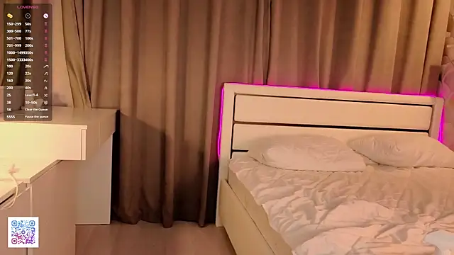 CoraleeSpadlin's cam snapshot