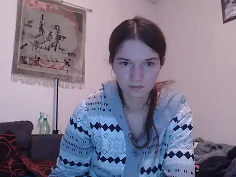 Mercedeswoman8 live sex cam