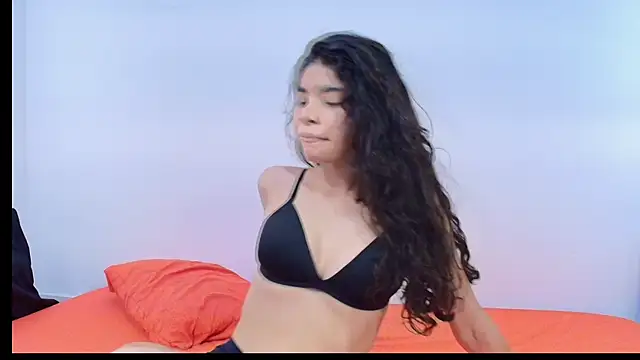 phia_carter's cam snapshot