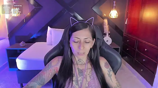 dark_gotica's cam snapshot