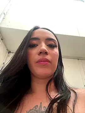 EmmyEvans1 live sex cam