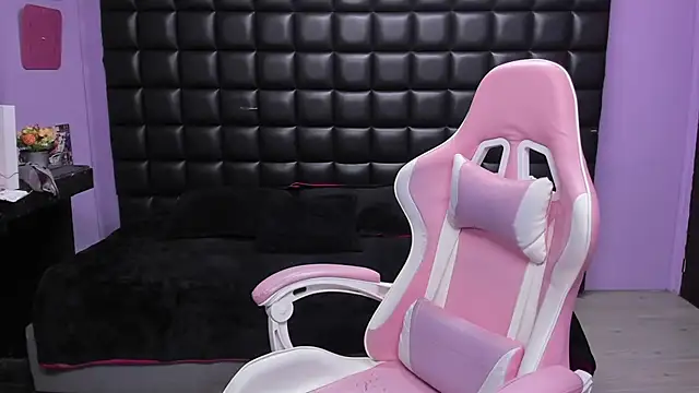 ScarlethJonz's cam snapshot