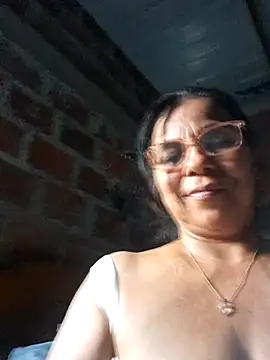 Lucerito-Hot live sex cam