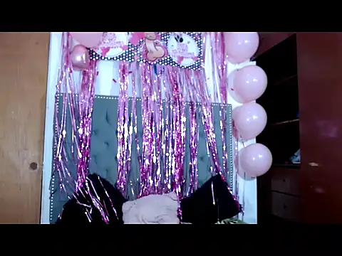 Shaina_69Ts live sex cam