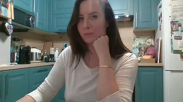 ALICAINWONDERLAND live sex cam