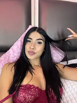 Bella_Smiith_'s cam snapshot