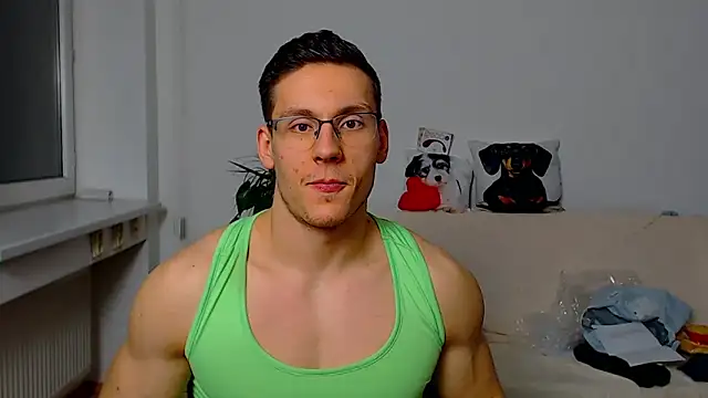 ZeinMiracles's cam snapshot