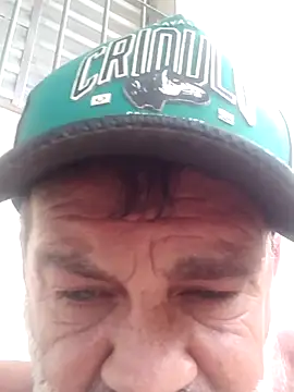 Peludo173317's cam snapshot