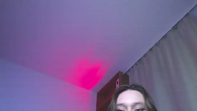 SophieDiamond_Xx's cam snapshot