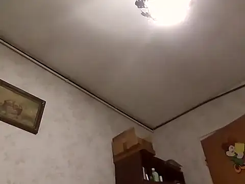 mariusica1@xh's cam snapshot