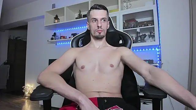 ToddClaytonn's cam snapshot