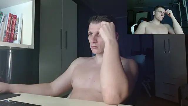 Poliglotjoe1's cam snapshot