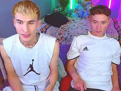 Latin_boysxxxx's web cam