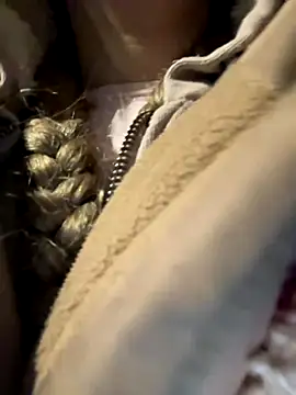 bambi_lu live sex cam