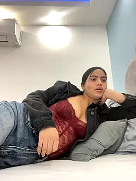 ariel_jonees's cam snapshot